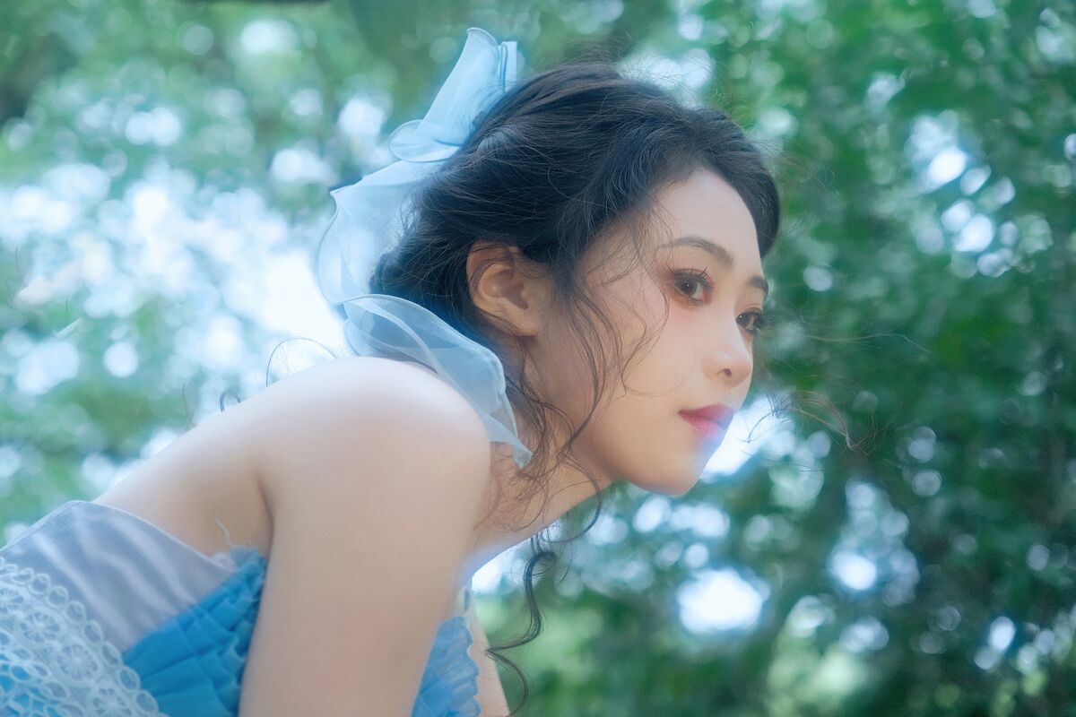 YiTuYu艺图语 Vol.8495 小胡 (19P)