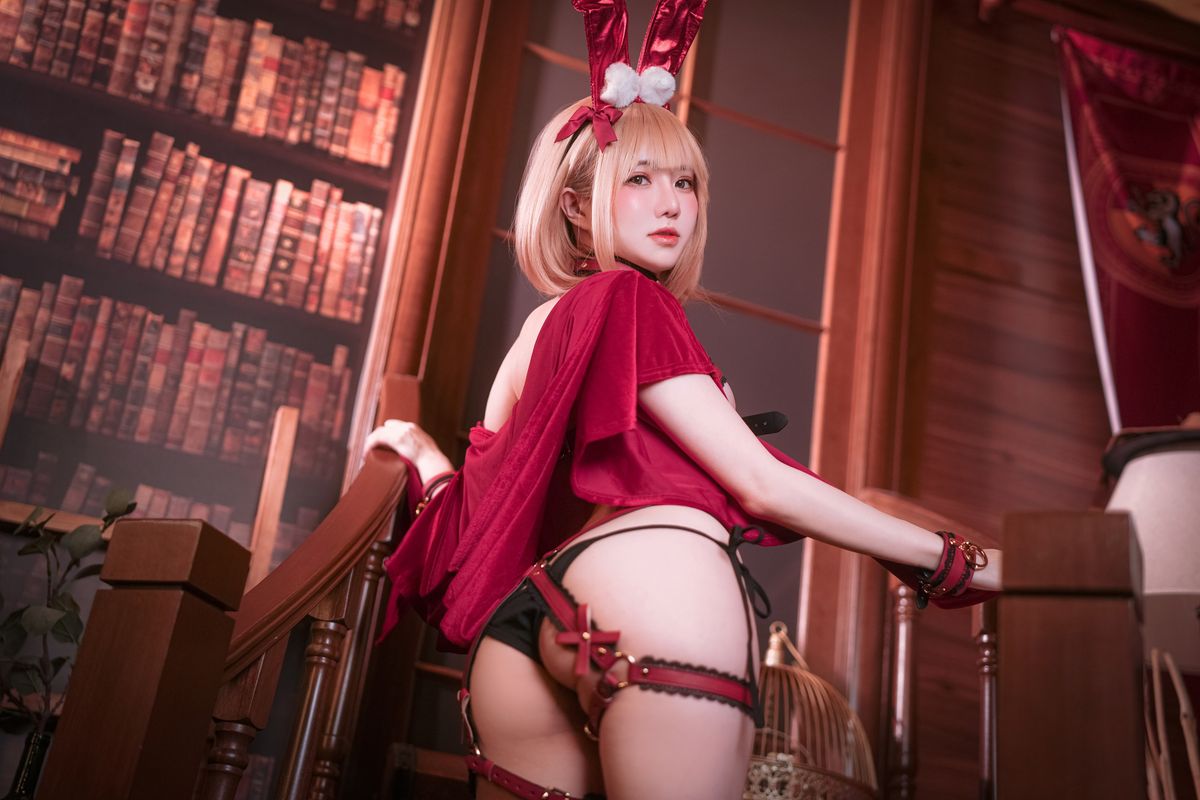 Coser@Sally多啦雪 Sally Dorasnow – Red Riding Hood (59P)