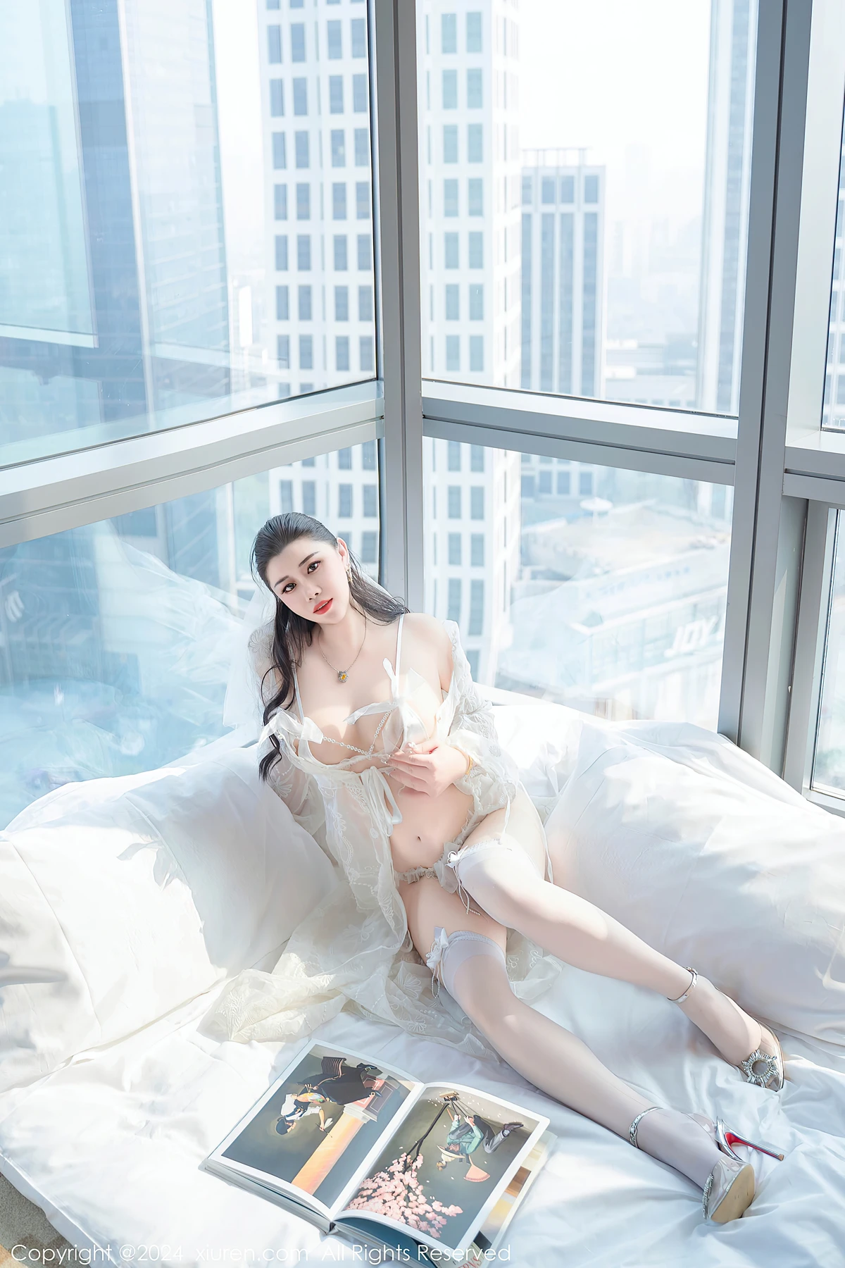 XiuRen秀人网 No.8837 王婉悠Queen