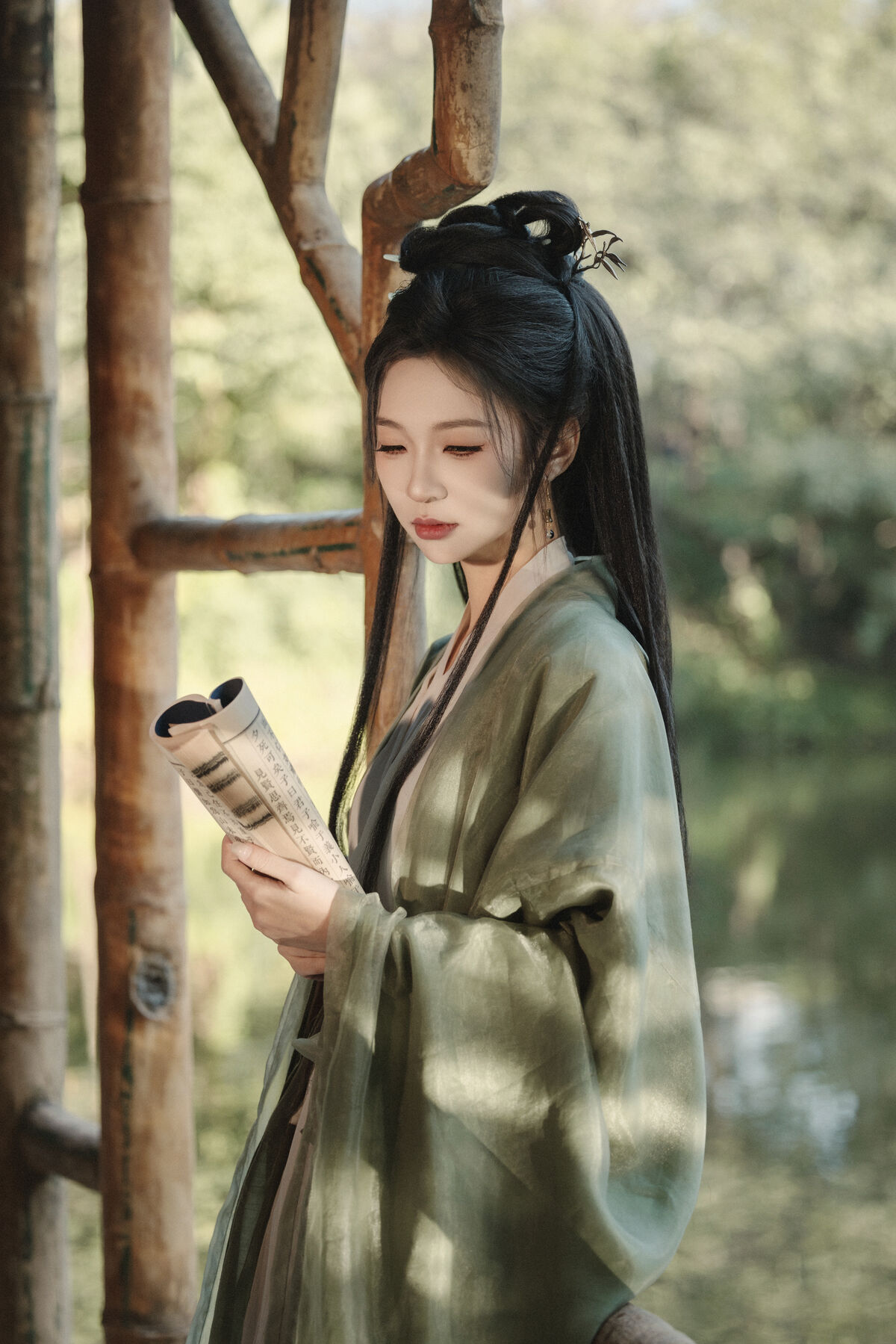 YiTuYu艺图语 Vol.8473 失眠面包蟹 (31P)