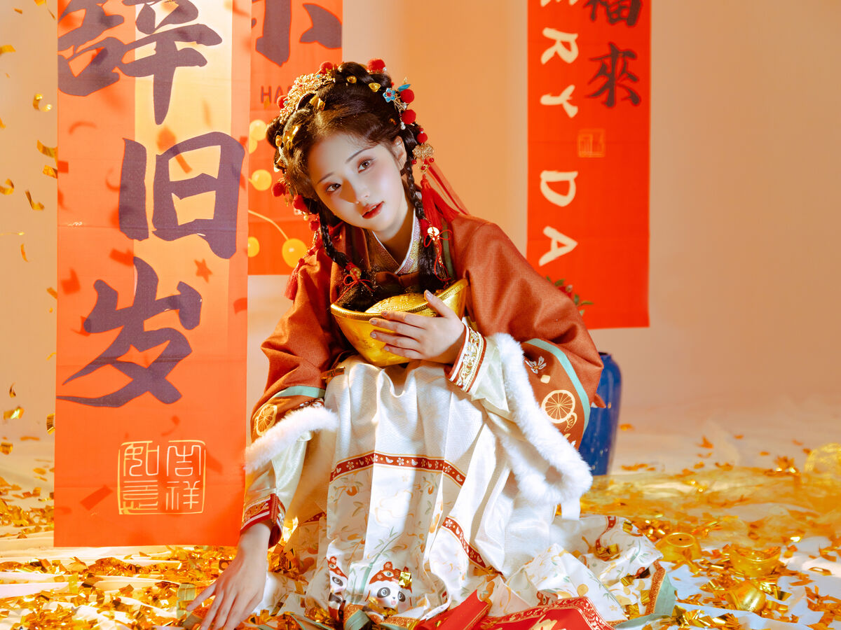 YiTuYu艺图语 Vol.8487 兔牙w (23P)