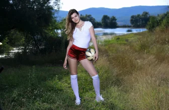 Stefania Beatty Futbol (120 Photos)