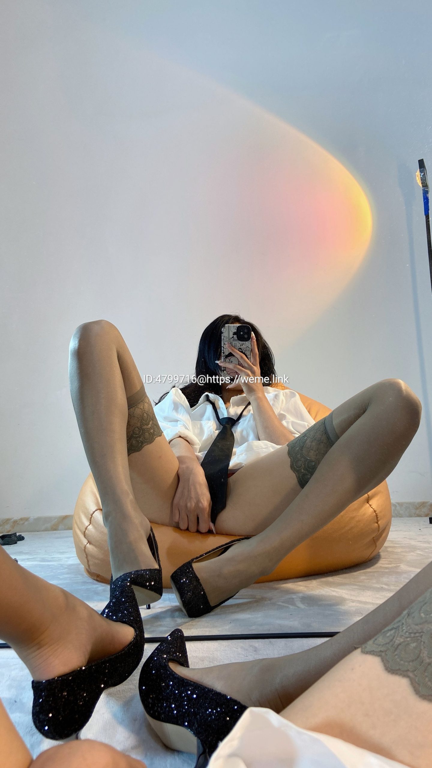 [福利COS] 徐绾绾yyyy微密圈系列视图合集