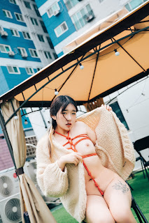 [Loozy] Sonson (손손) – Bondage Camp (+S.Ver)