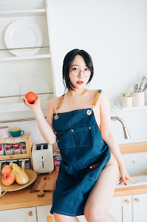 [Loozy] Son Ye-Eun (손예은) – Nudy Painter + S.ver