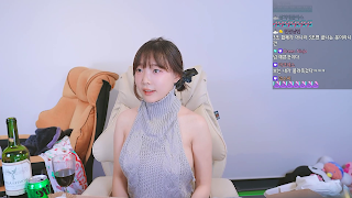Kang In-kyung (강인경) – Live Broadcast Room
