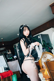 [Loozy] Son Ye-Eun (손예은) – Fetish Cafe