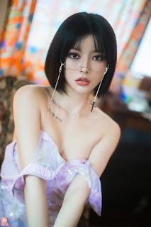 [PINK] U.Hwa (은유화) – Mood Pink