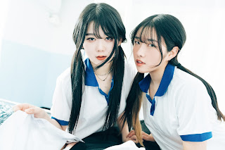 [Loozy] Sonson (손손) x Zia (지아) – Bitch Academy