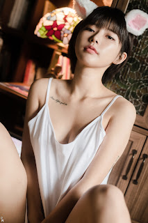 [PINK] U.Hwa (은유화) – My Cat