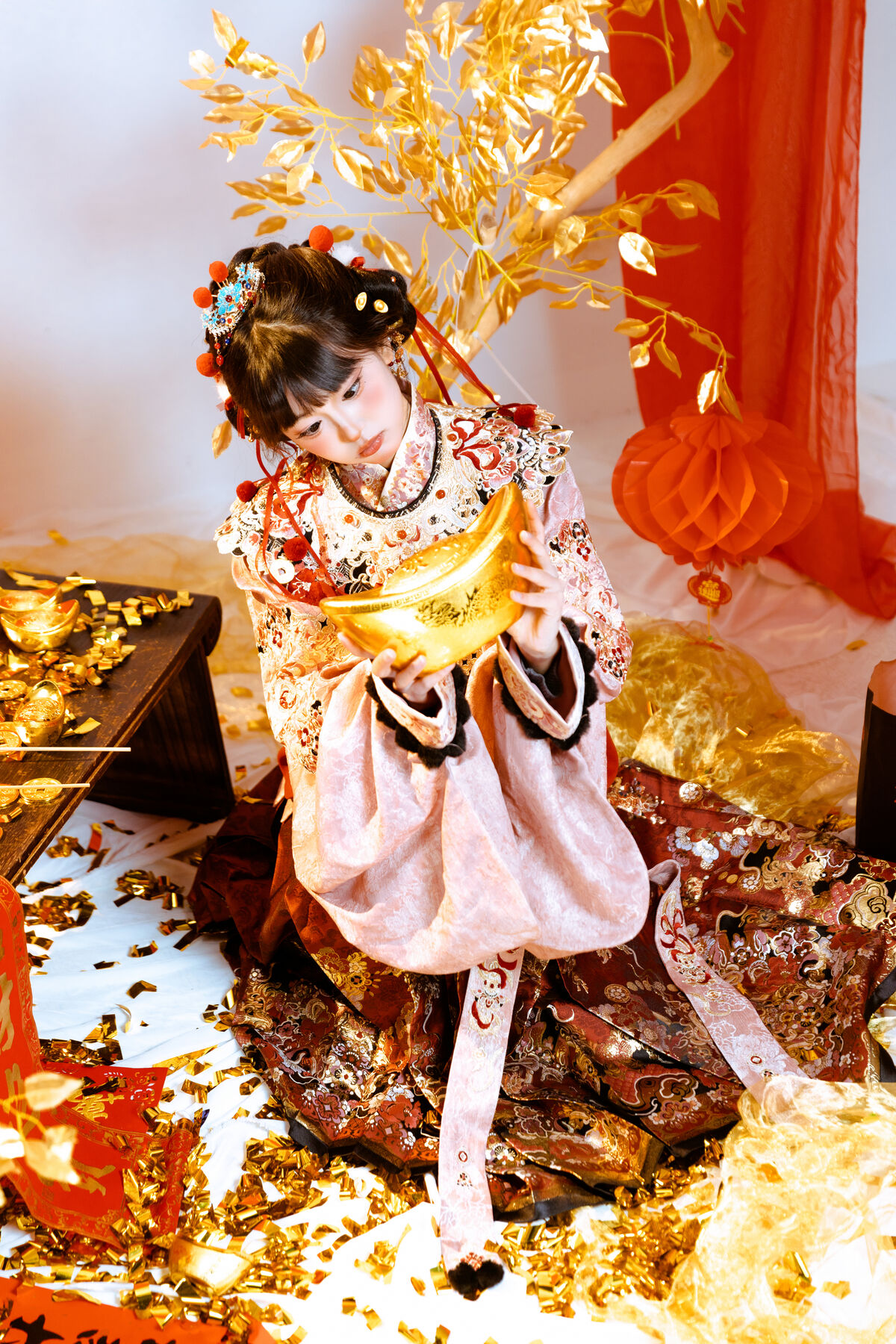 YiTuYu艺图语 Vol.8472 冷酷王爷 (24P)