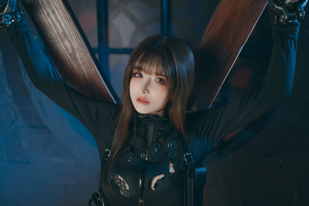 Coser@鹿八岁 – 特工的堕落 后篇 Part01 (56P – 1V)