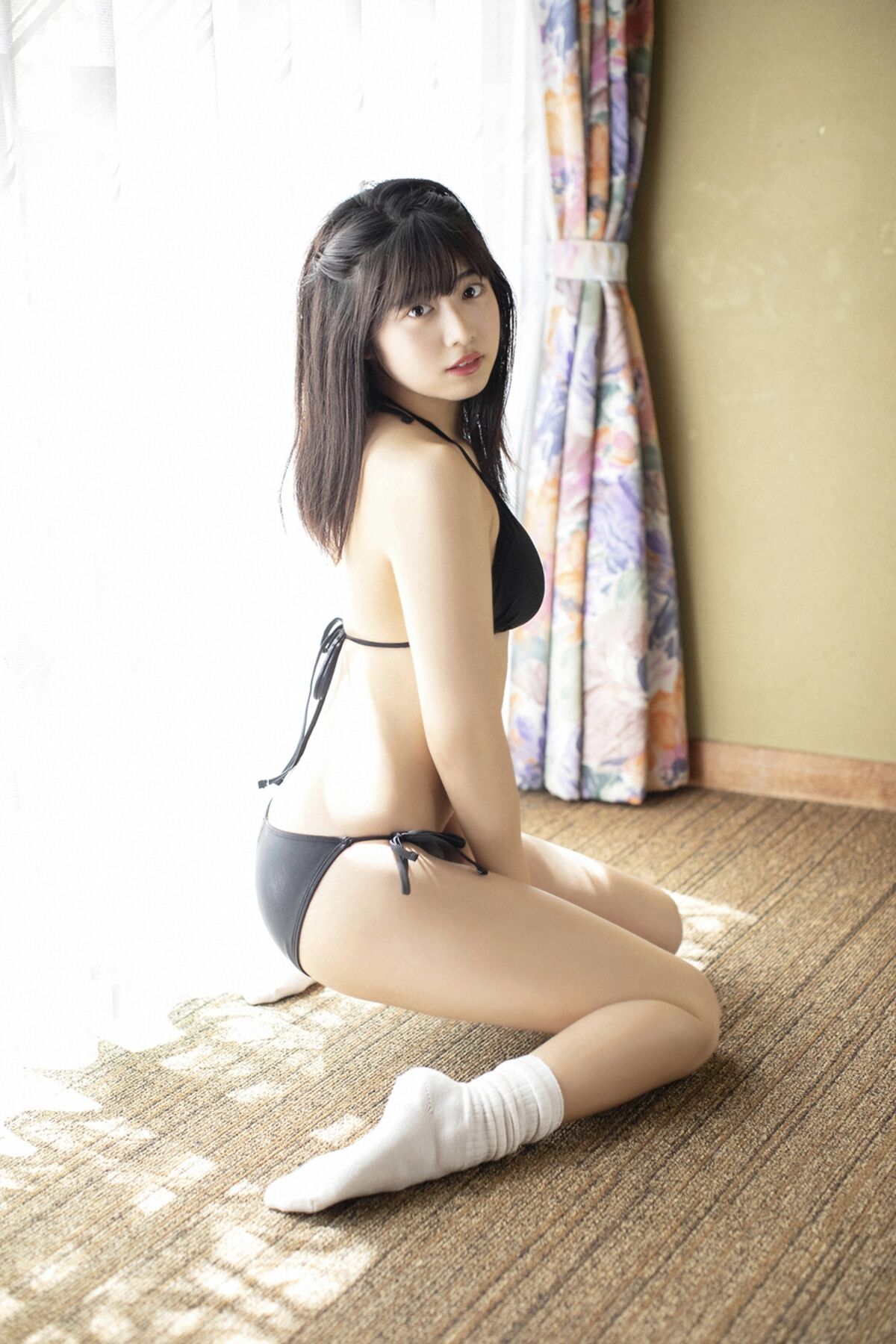 YS Web 2021-02-24 Vol.908 Rio Yoshida 吉田莉桜 – 可憐 清楚 黒髪美少女18歳 Part1