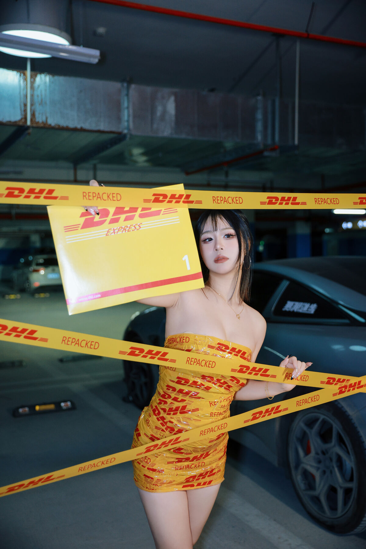 YiTuYu艺图语 Vol.8494 王哪跑 (28P)