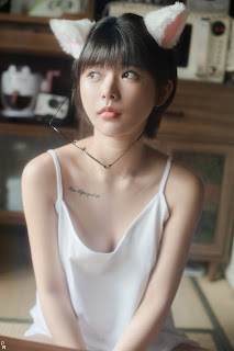 [PINK] U.Hwa (은유화) – My Cat
