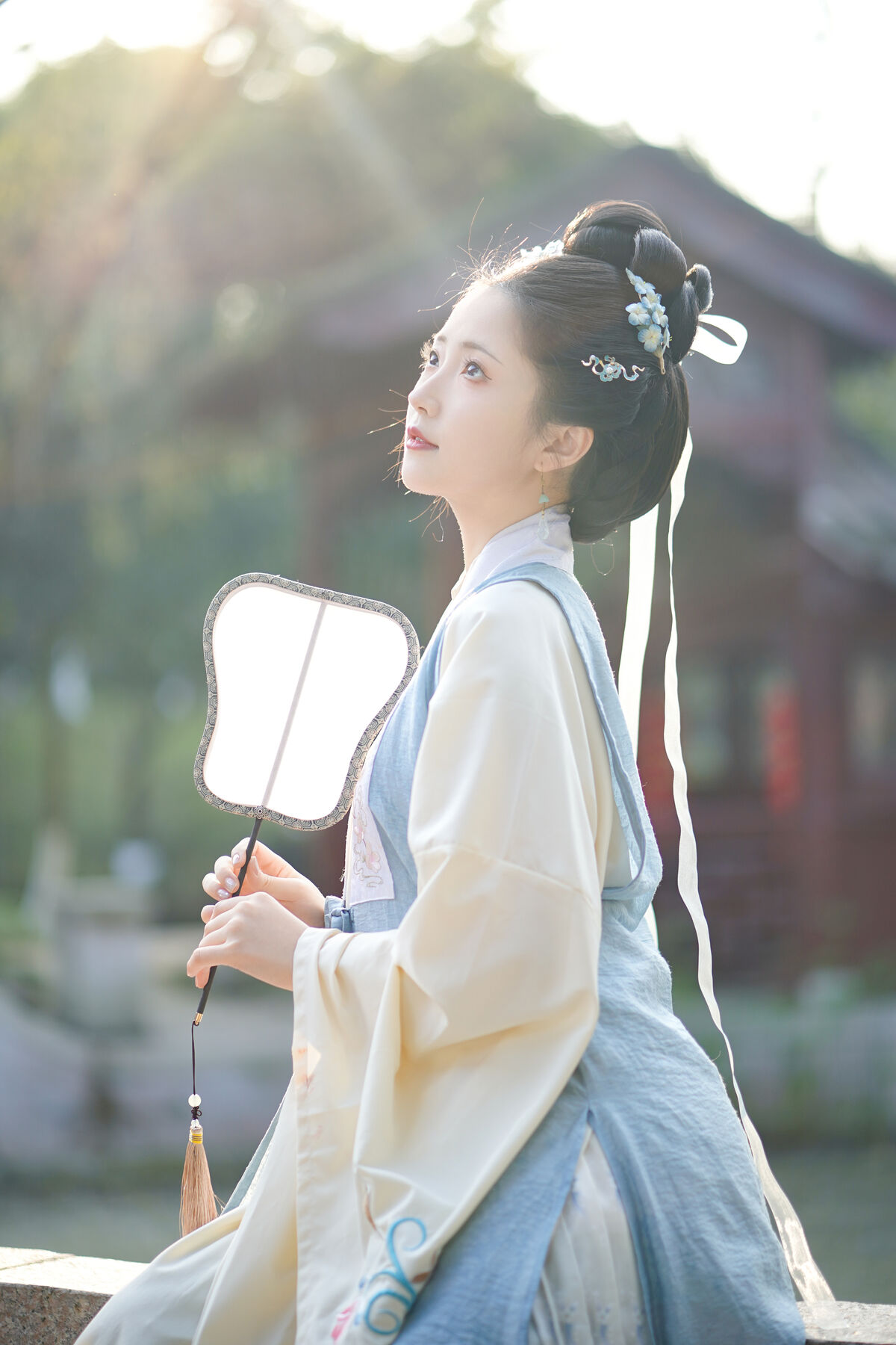 YiTuYu艺图语 Vol.8507 兔牙w (24P)