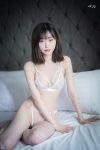 [BLUECAKE] Kim Ji-won (김지원) White One + RED.Ver