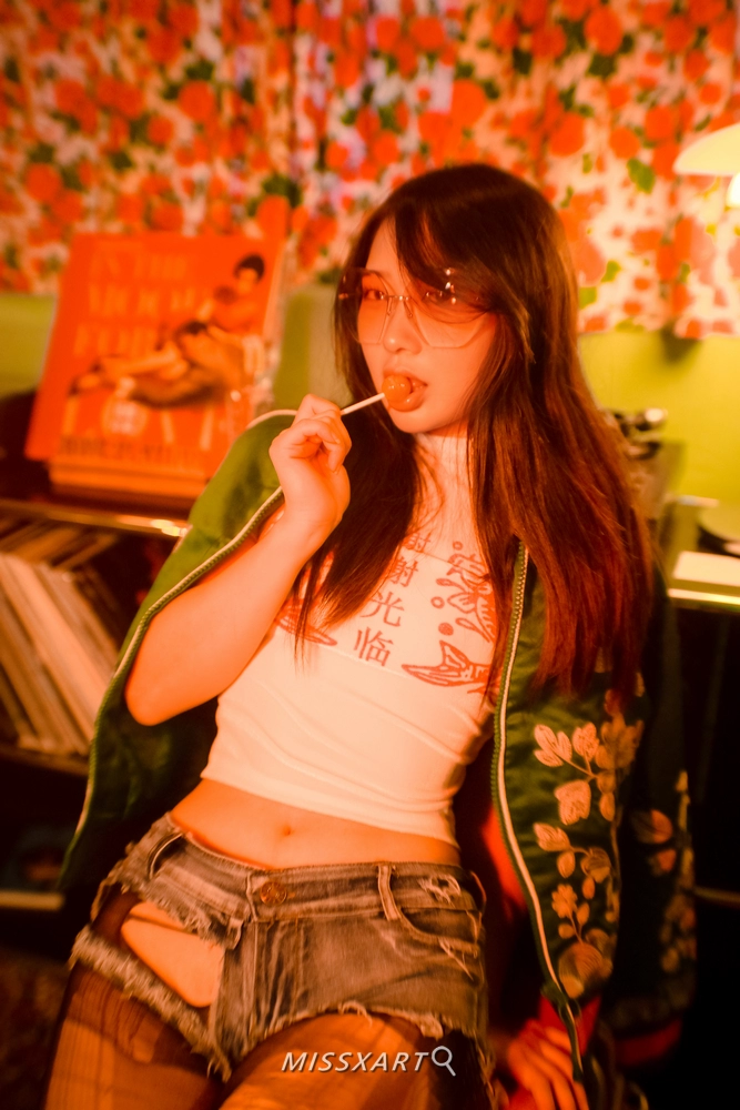 MIHO – Naked Killer