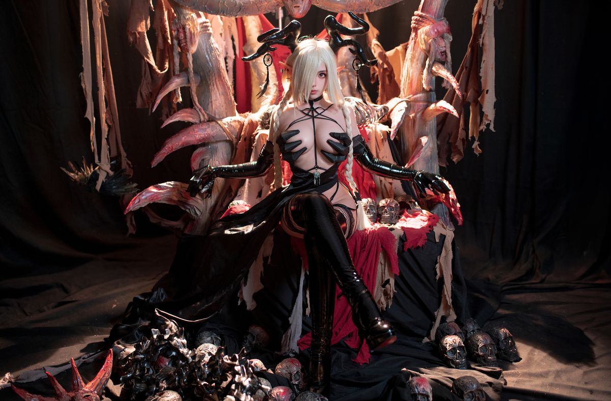 Coser@Bangni邦尼 – 尾张 (82P)