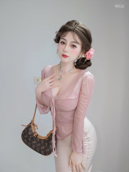 Coser@白银81 [Fantia] 2024年11月会员合集（16套）