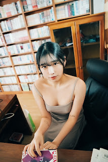 [Loozy] Sonson (손손) – Comic Shop Girl (+S.Ver)