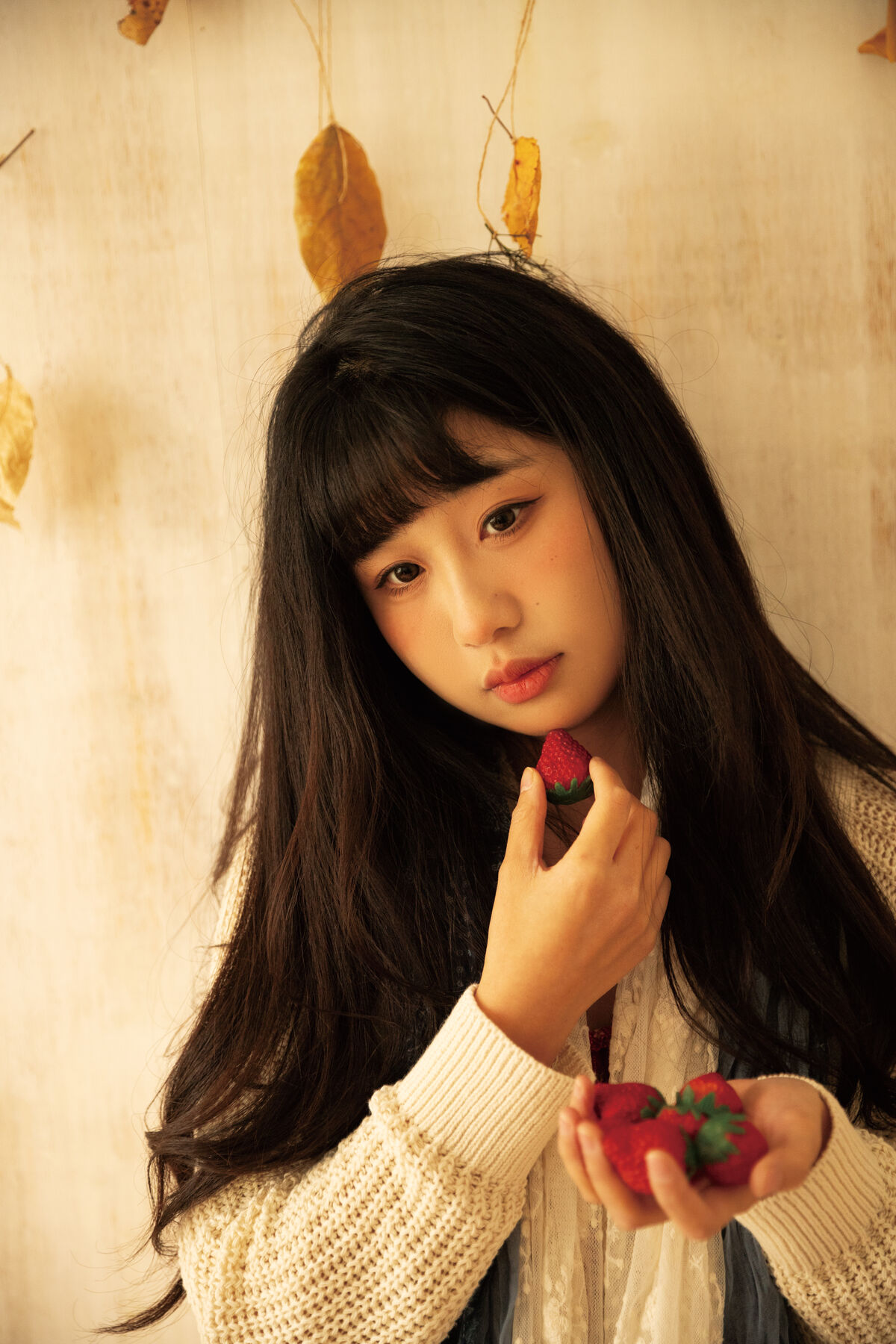 YiTuYu艺图语 Vol.8505 梅子梅子 (28P)