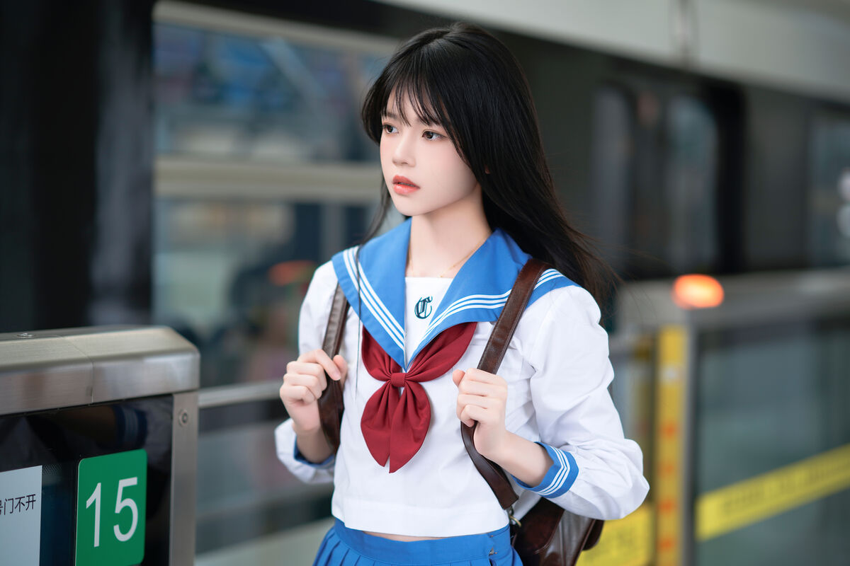 Coser@桜桃喵 – 地铁JK (34P)