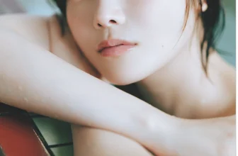 Himeka Araya 新谷姫加, Weekly Playboy 2025 No.42-43 (週刊プレイボーイ 2025年42-43号)