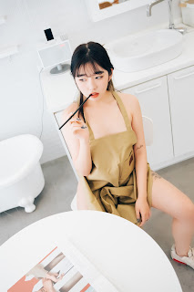 [Loozy] Sonson (손손) – Nude Apron