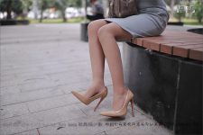 丝足便当127《户外丝袜》[IESS异思趣向]