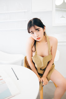 [Loozy] Sonson (손손) – Nude Apron