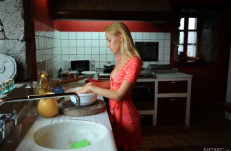 Kelly Collins Flirty Freckles (124 Photos)