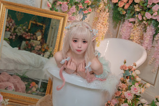 Coser@黏黏团子兔 – 豌豆公主的秘密花房