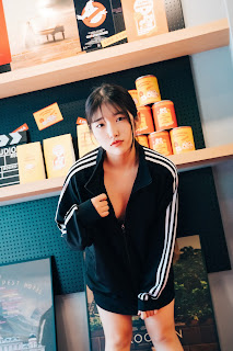 [Loozy] Sonson (손손) – Cinema Girl (+S.Ver)