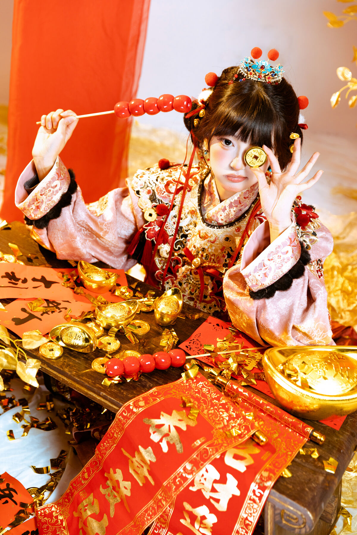 YiTuYu艺图语 Vol.8472 冷酷王爷 (24P)