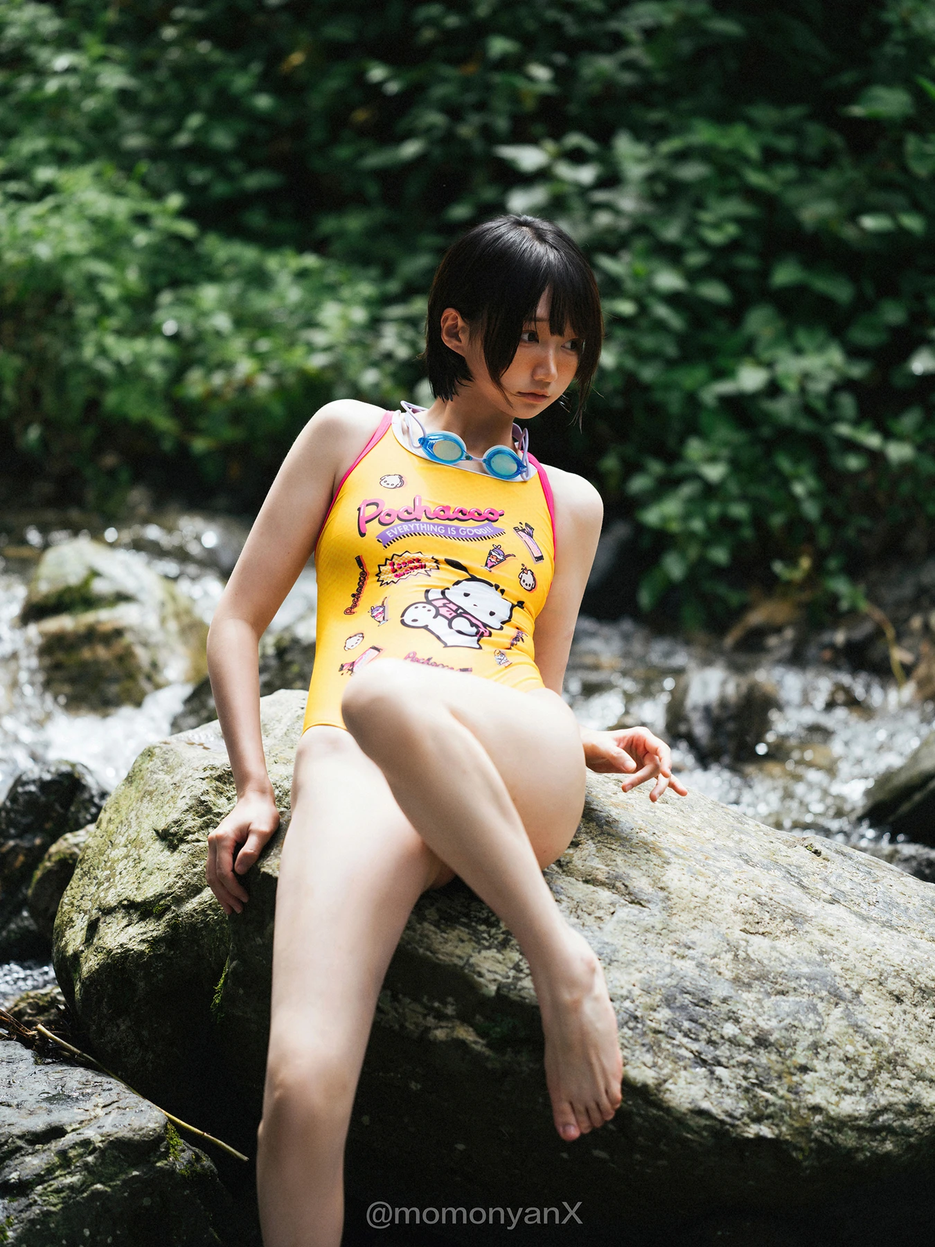 Shizuku しずく, 写真集 Fantia 原魔物喵 「夏の小川」 Set.01