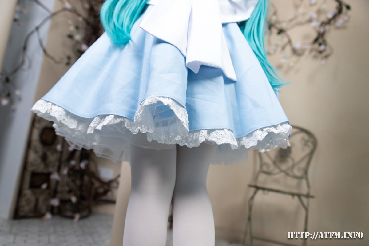 ATFM Vol.002 Iris Miku Maid