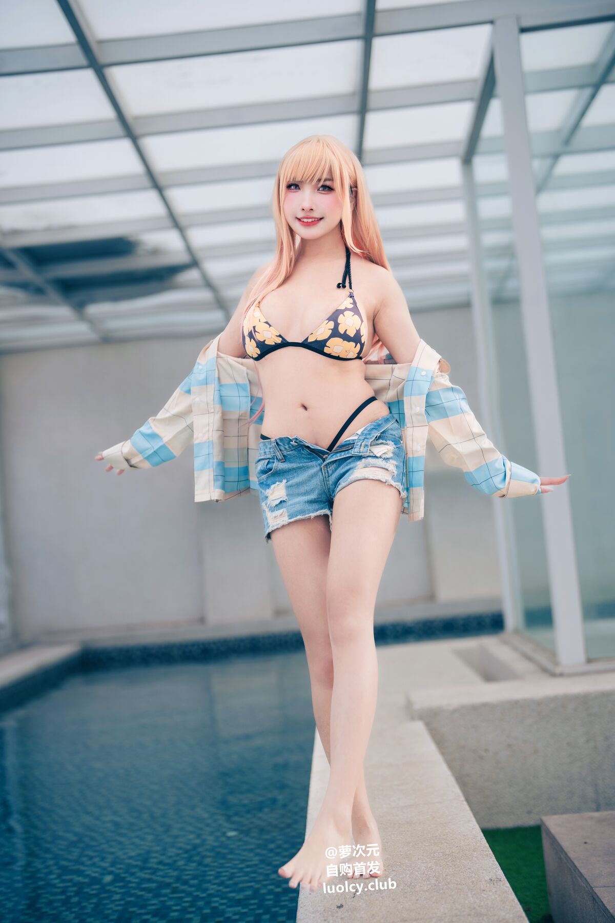 Coser@慕慕Momo – Marin 海夢 – Ver.泳裝 (62P – 3V)