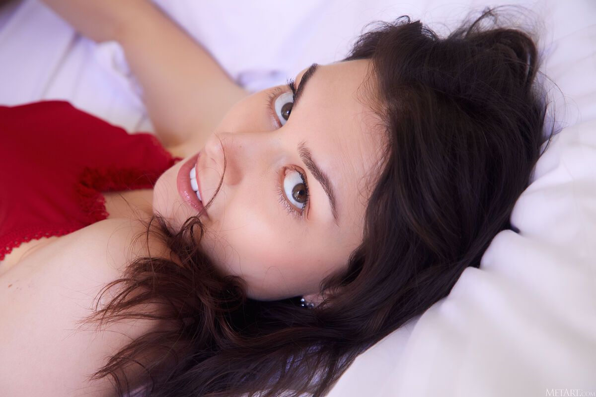 MetArt Andrea – Presenting Andrea Part01 (68P)