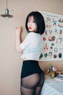 [Loozy] Son Ye-Eun (손예은) – Officegirls Vacation Vol.1