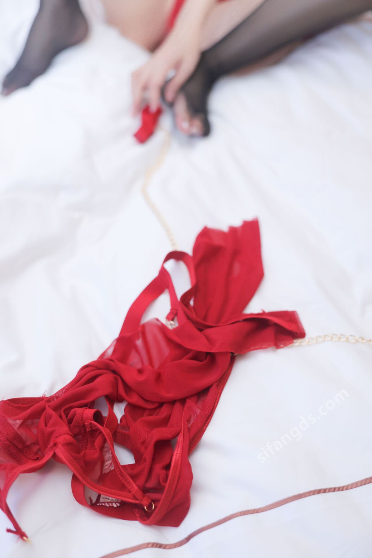 XR Uncensored Xiao Man Yao Yummy 小蛮妖Yummy – R18 秀人网模特 性感临界值 尺度私爆丁字裤 (74P – 1V)