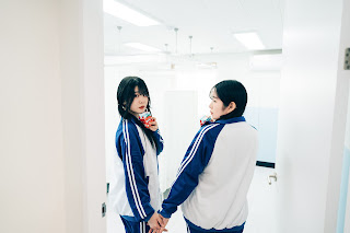 [Loozy] Sonson (손손) x Zia (지아) – Bitch Academy