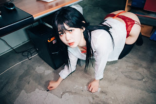 [Loozy] Zia (지아) – Office slave
