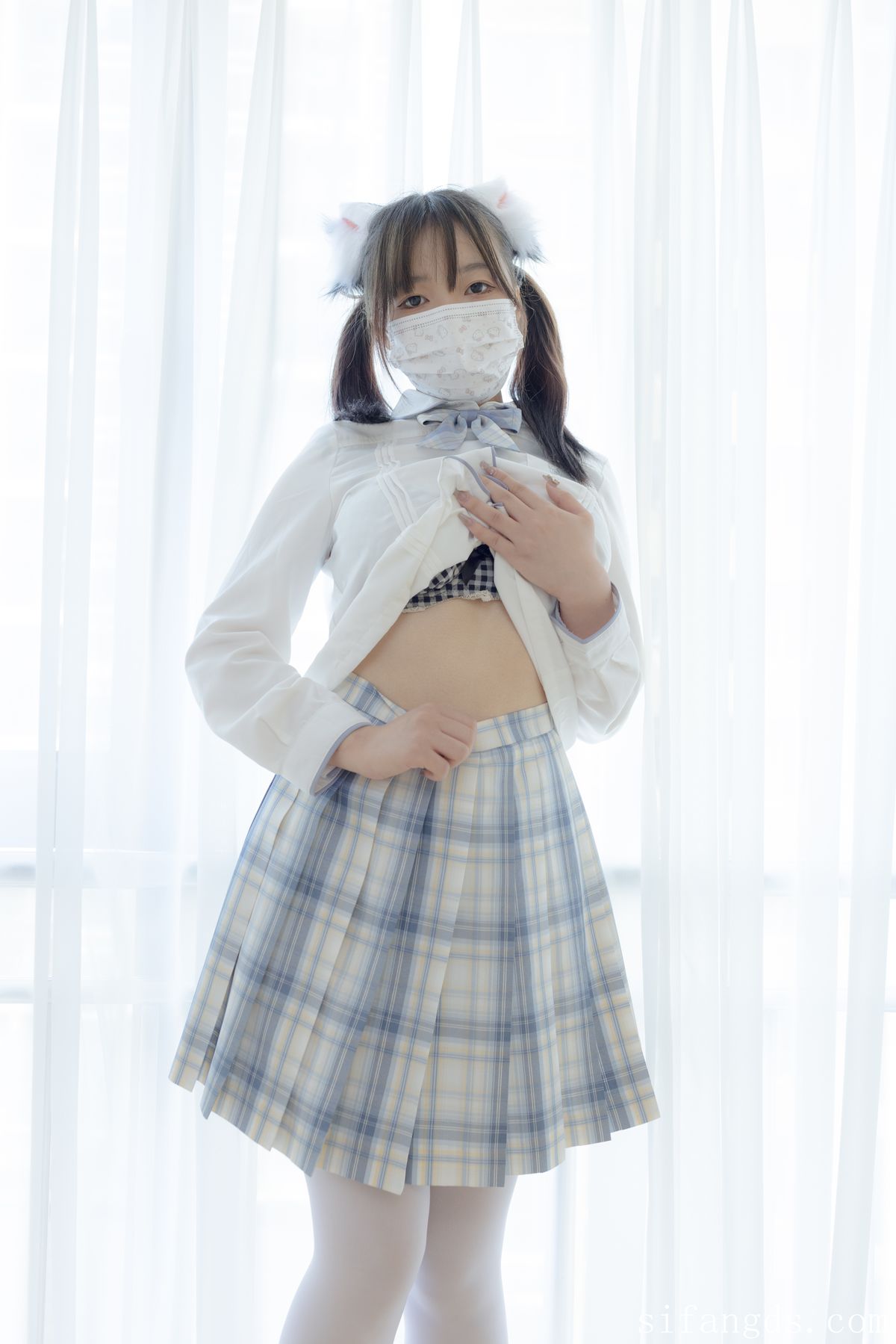 Shao Nu Zhi Xu 少女秩序 – 超级VIP 内部高价定制 R18 JK束缚 Part02 (61P)