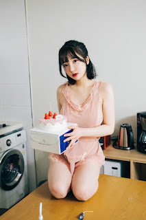 [Loozy] Son Ye-Eun (손예은) – Happy Birthday (+S.Ver)