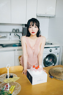 [Loozy] Son Ye-Eun (손예은) – Happy Birthday (+S.Ver)
