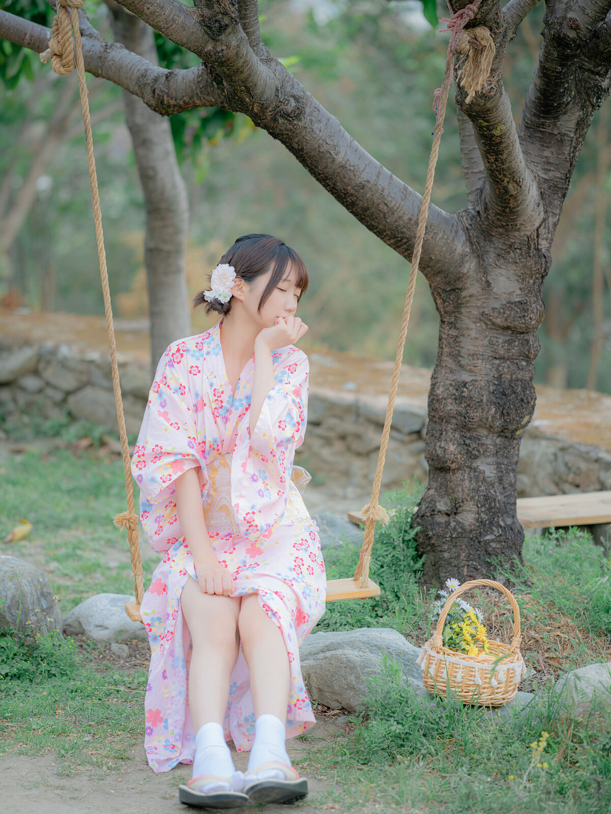 Coser@Nagisa魔物喵 – 2025年04月打包合集 Part02 (73P)