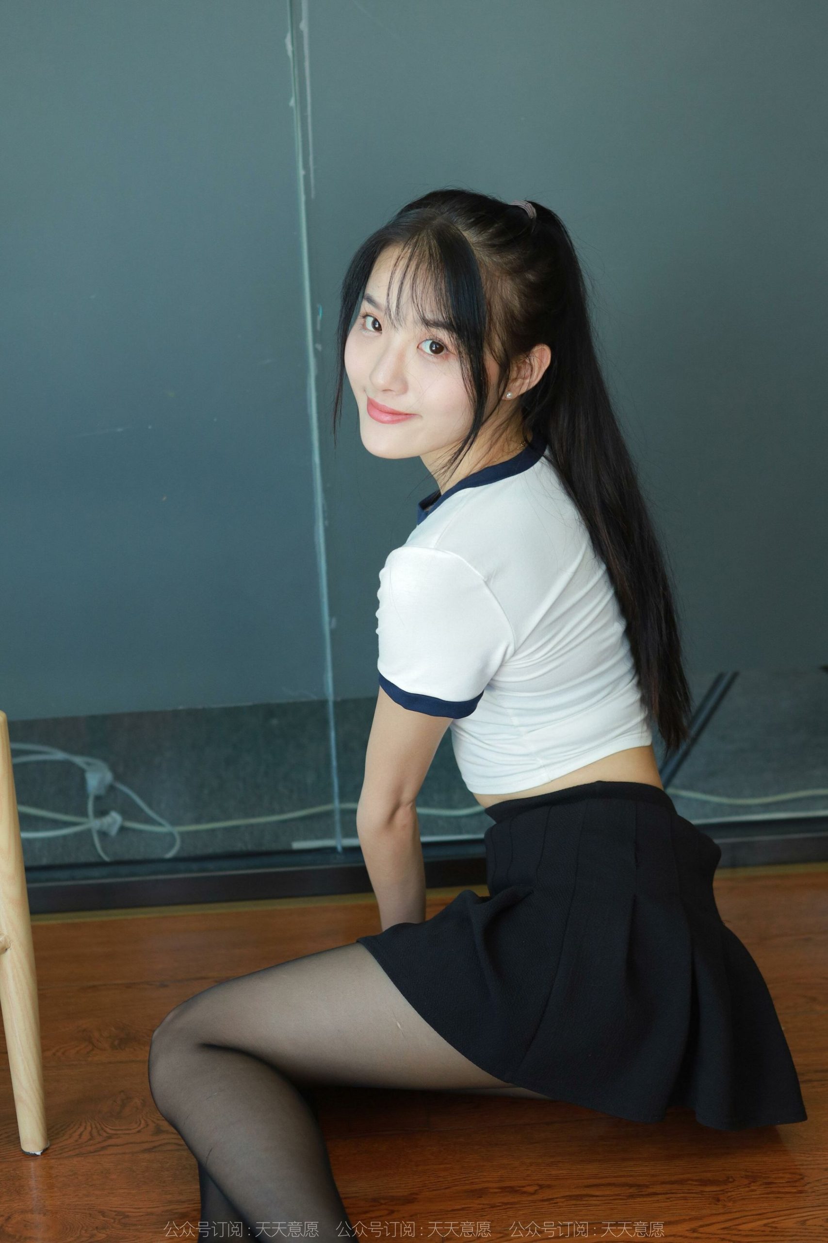 IESS异思趣向 - 模特：婉萍 《葡萄成熟时》