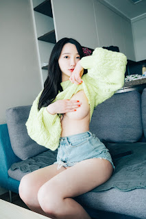 [Loozy] Son Ye-Eun (손예은) – Travel Partner