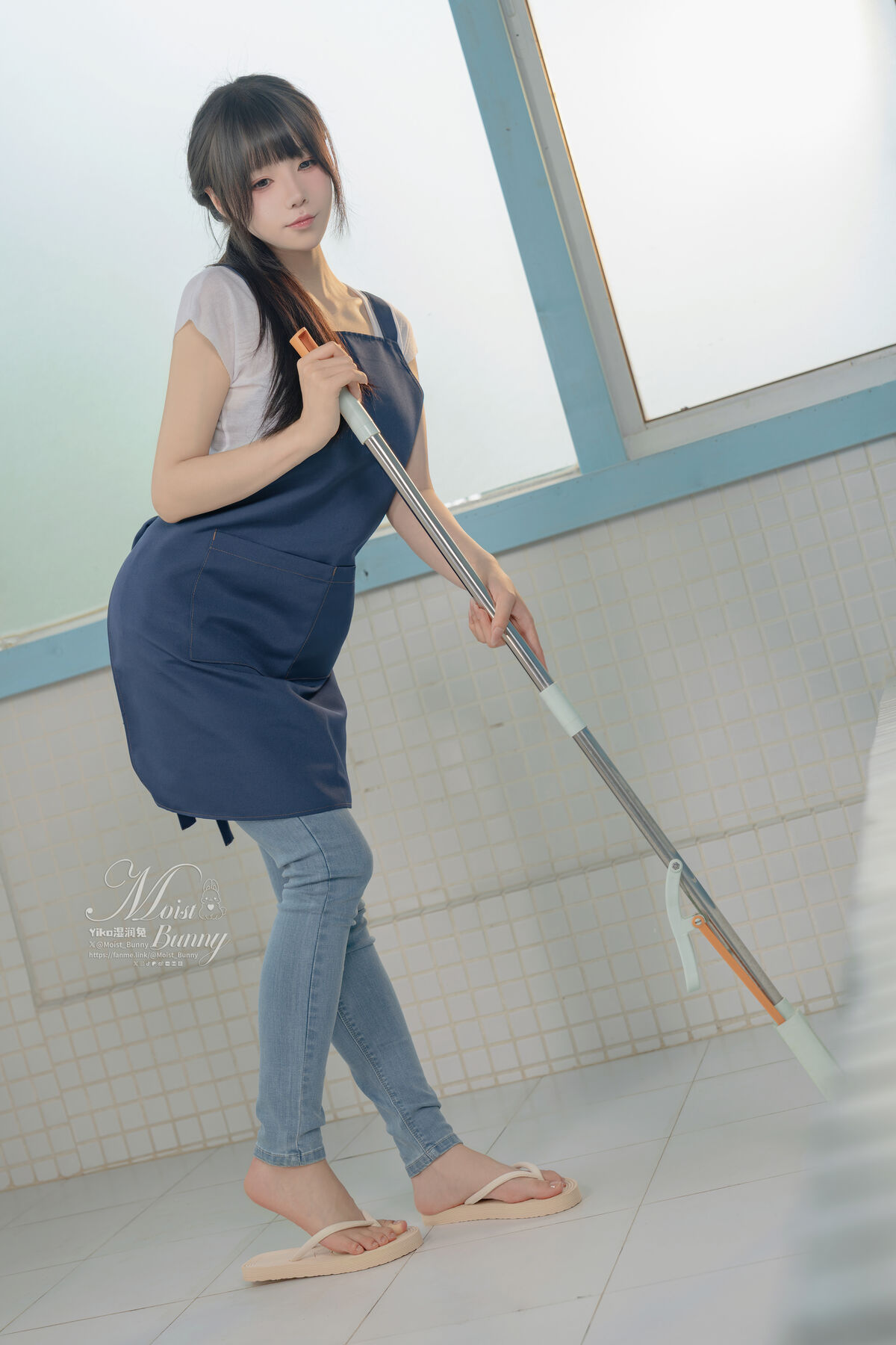 Coser@黏黏团子兔 – 09月作品『钱汤の女将』每夜 Part01 (55P – 2V)